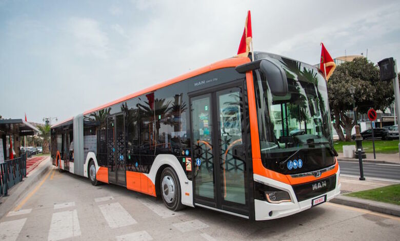 أجي تعرف "تمويل الحافلات الجديدة بمراكش: و الخطوة استراتيجية لتحديث خدمات النقل الحضري"" ورقمنته