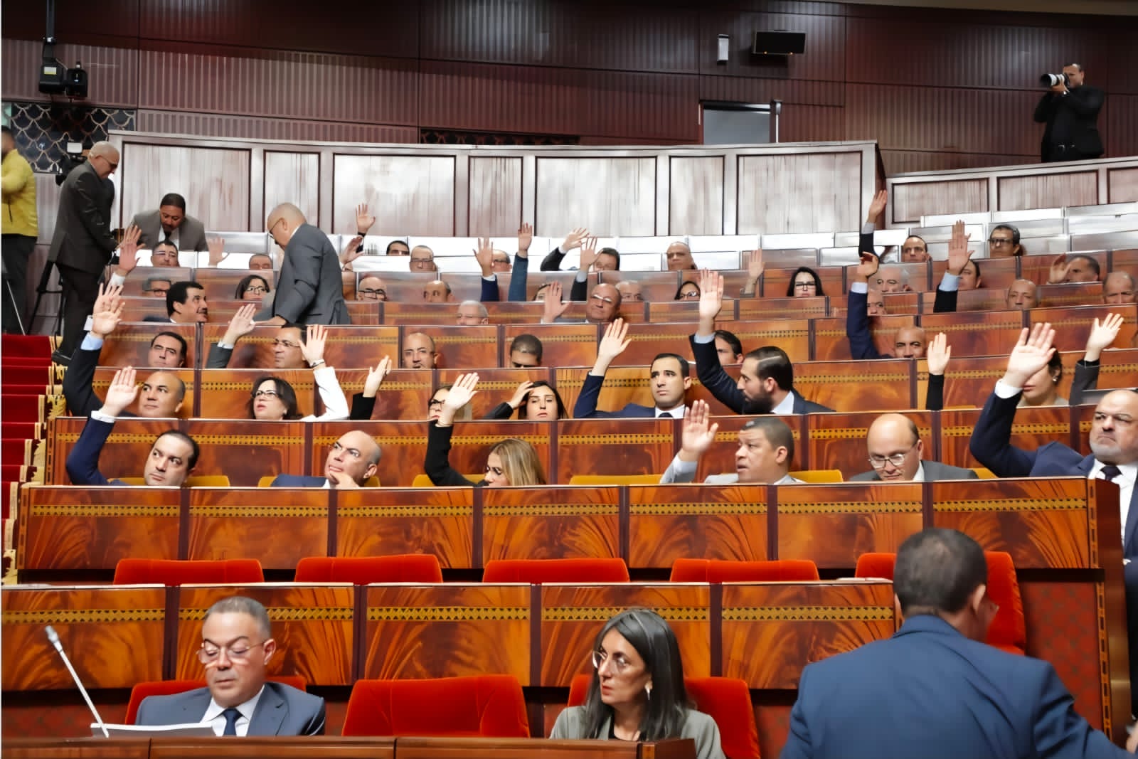 80 صوتاً يكفون لتمرير ميزانية دولة… فأين الباقون؟